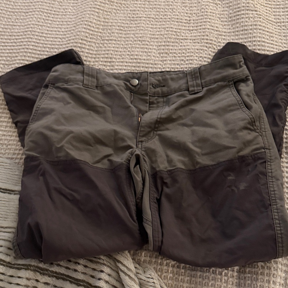 Men's Cargo Pants in Two-Tone Gray and Black